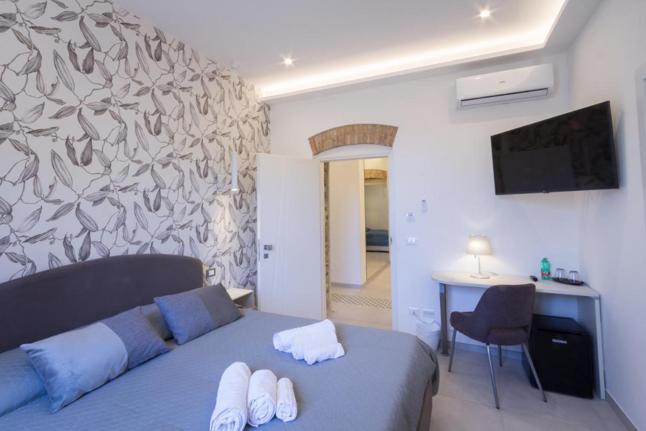 Villa Valverde Apartments E B&B Taormina Exterior photo